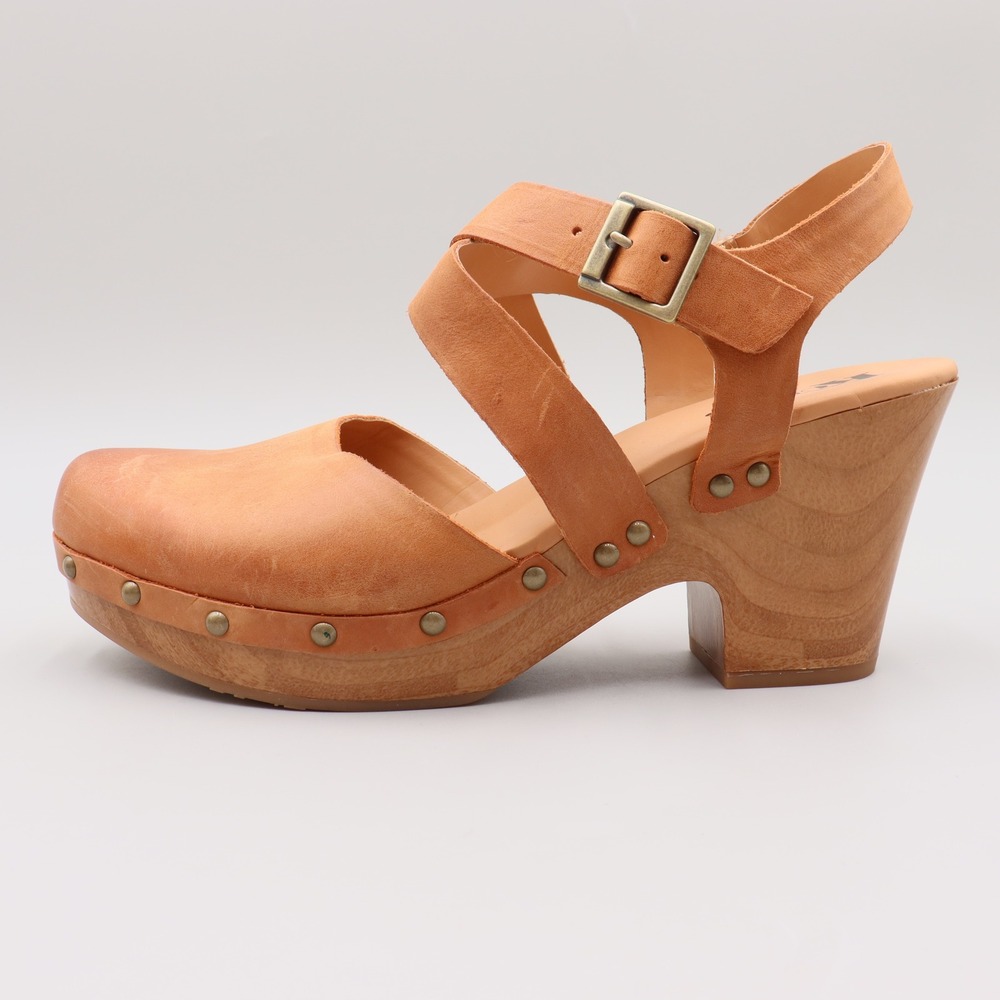 Korks Abloom Strappy Platform Slingback Pump Platform Clogs Size 11M Tan Studded - Picture 4 of 9
